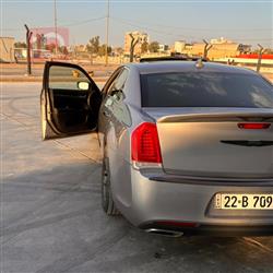 کرایسلەر 300
